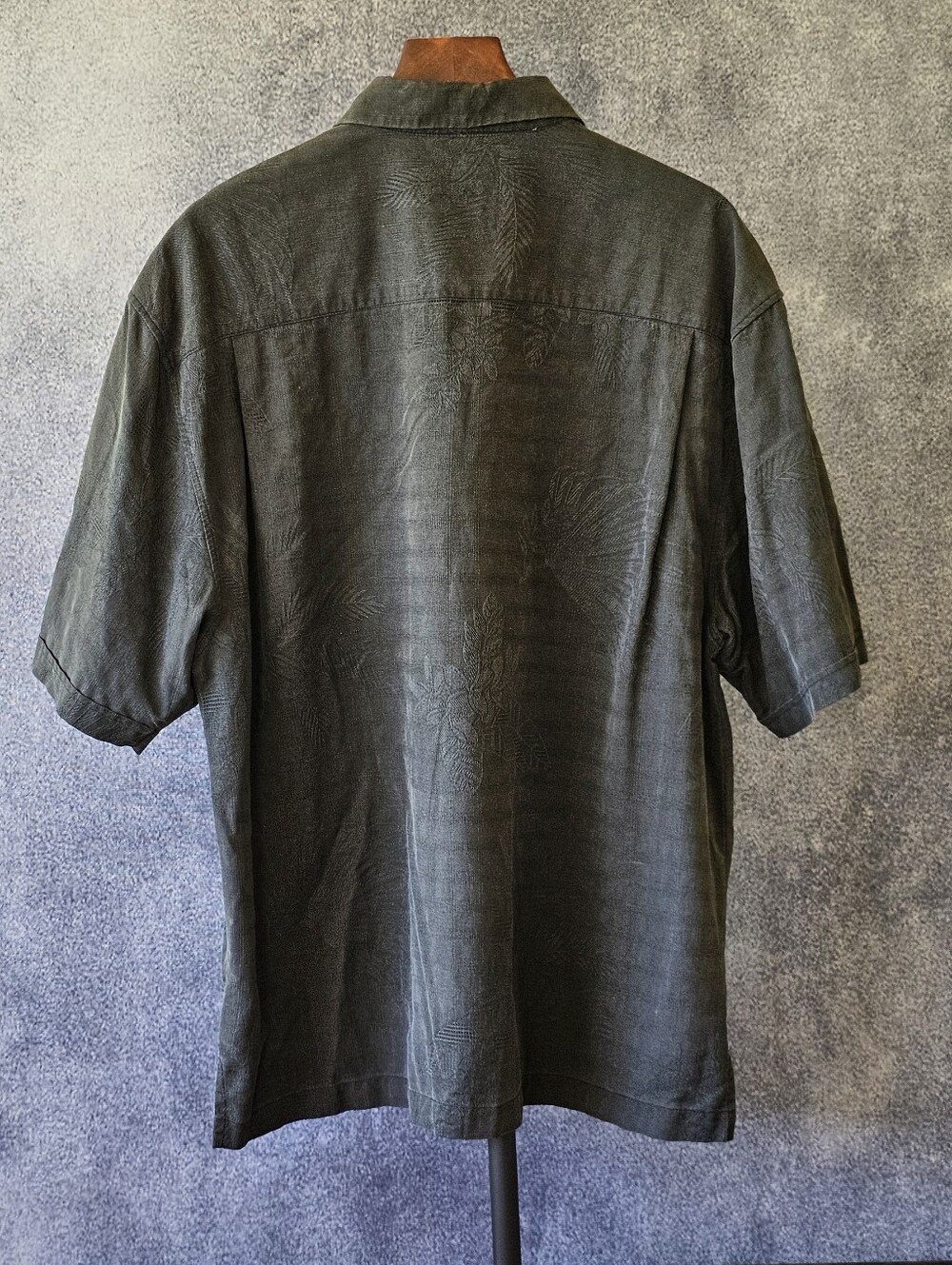 Mens' XL 100% Silk Jacquard Jamaica Jaxx Hawaiian Camp Shirt - Picture 2 of 10